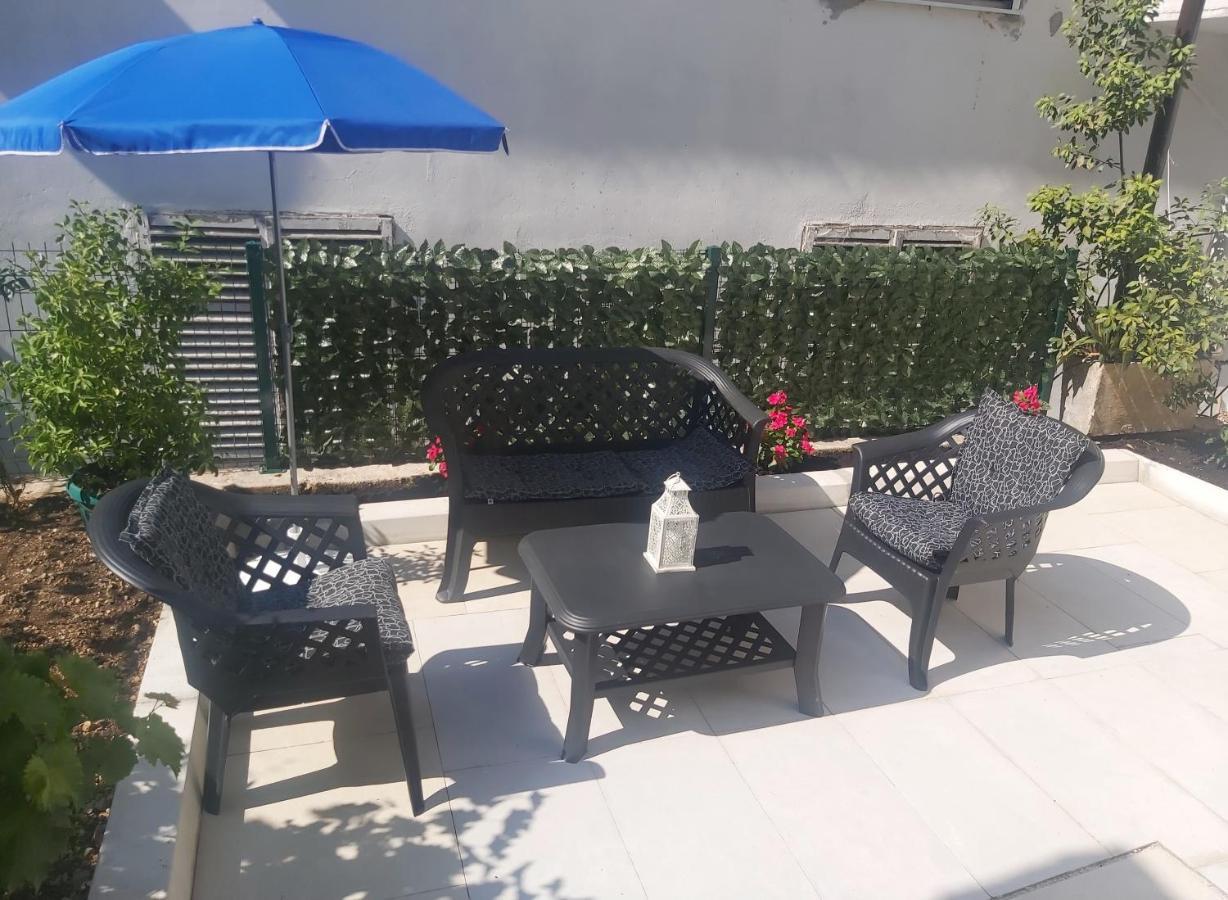 Apartment Marina Kotor Luaran gambar